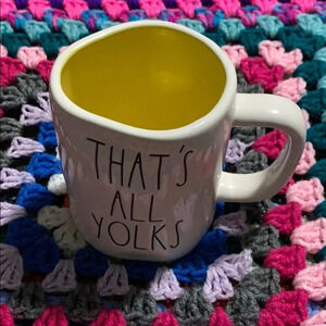 NWOT! Rae Dunn THAT’S ALL YOLKS mug